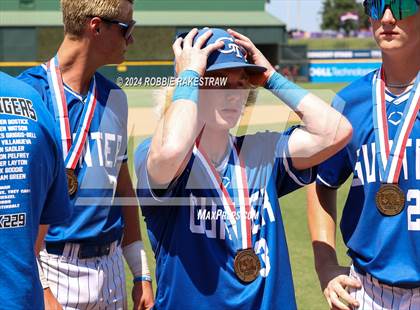 Thumbnail 2 in Gunter vs. Franklin (UIL 3A Baseball Semifinal Medal Ceremony) photogallery.