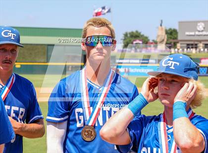 Thumbnail 1 in Gunter vs. Franklin (UIL 3A Baseball Semifinal Medal Ceremony) photogallery.
