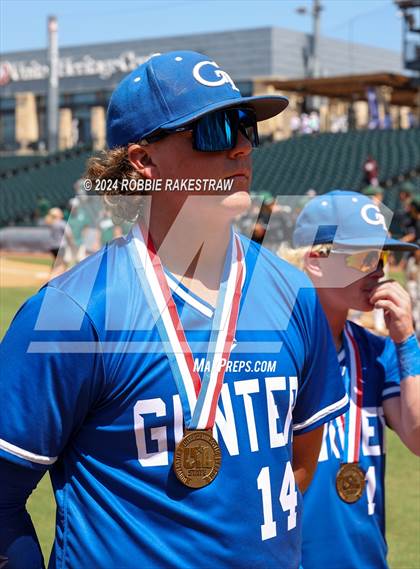 Thumbnail 2 in Gunter vs. Franklin (UIL 3A Baseball Semifinal Medal Ceremony) photogallery.
