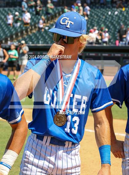 Thumbnail 1 in Gunter vs. Franklin (UIL 3A Baseball Semifinal Medal Ceremony) photogallery.