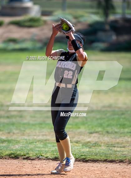 Thumbnail 2 in Westview vs. Carlsbad photogallery.