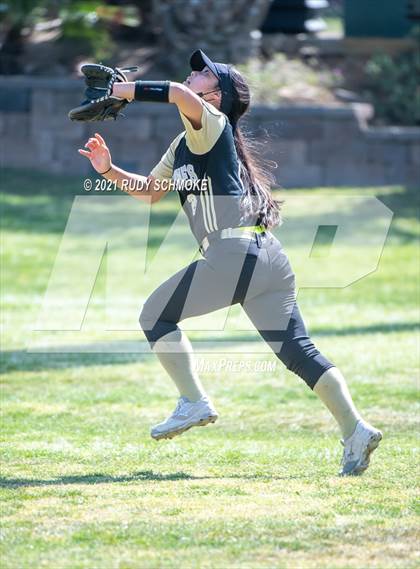 Thumbnail 1 in Westview vs. Carlsbad photogallery.