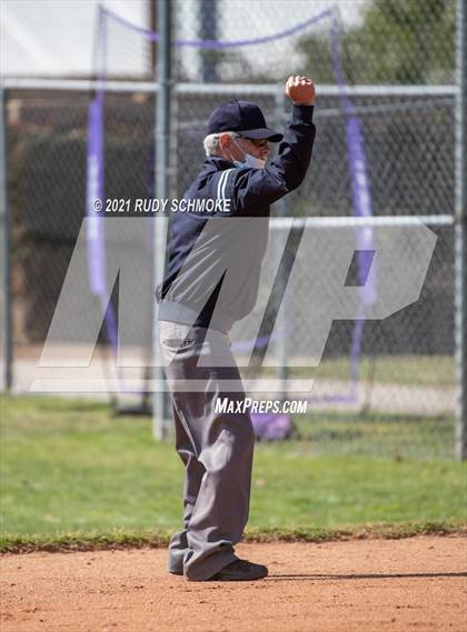 Thumbnail 2 in Westview vs. Carlsbad photogallery.