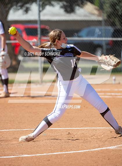 Thumbnail 3 in Westview vs. Carlsbad photogallery.