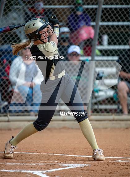 Thumbnail 2 in Westview vs. Carlsbad photogallery.