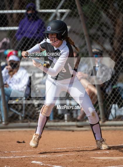 Thumbnail 3 in Westview vs. Carlsbad photogallery.