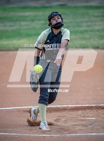 Thumbnail 3 in Westview vs. Carlsbad photogallery.