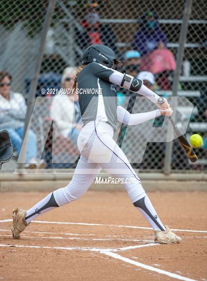 Thumbnail 2 in Westview vs. Carlsbad photogallery.