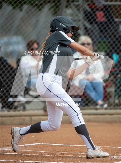 Thumbnail 2 in Westview vs. Carlsbad photogallery.