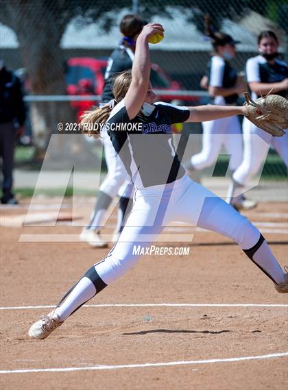 Thumbnail 3 in Westview vs. Carlsbad photogallery.