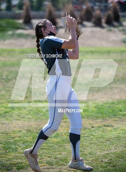 Thumbnail 3 in Westview vs. Carlsbad photogallery.