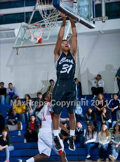 Thumbnail 2 in Clark vs. Fort Bend Bush (McDonald's Texas Invitational) photogallery.