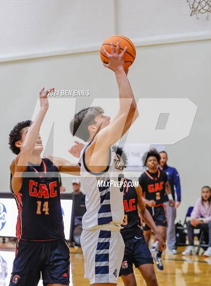 Thumbnail 2 in The King's Academy vs. Greater Atlanta Christian (Lemon Street Classic) photogallery.