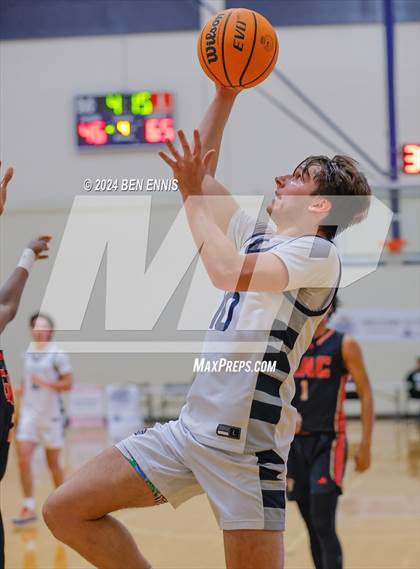 Thumbnail 3 in The King's Academy vs. Greater Atlanta Christian (Lemon Street Classic) photogallery.