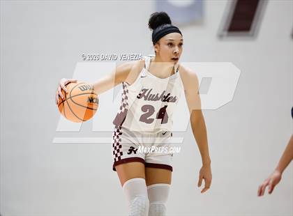 Thumbnail 1 in Perry @ Hamilton photogallery.