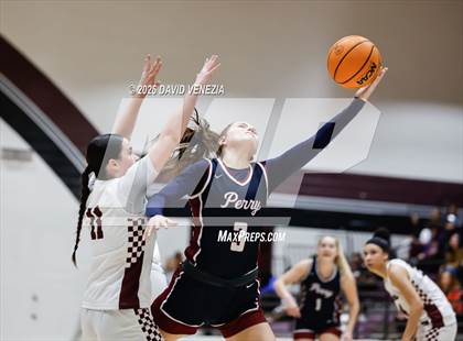 Thumbnail 3 in Perry @ Hamilton photogallery.