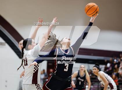 Thumbnail 1 in Perry @ Hamilton photogallery.