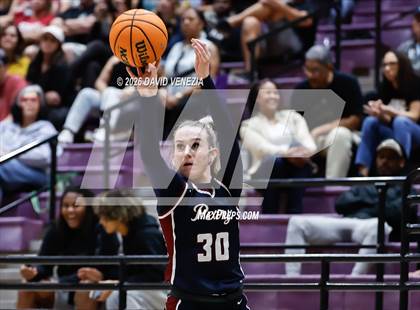 Thumbnail 1 in Perry @ Hamilton photogallery.