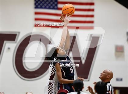 Thumbnail 2 in Perry @ Hamilton photogallery.