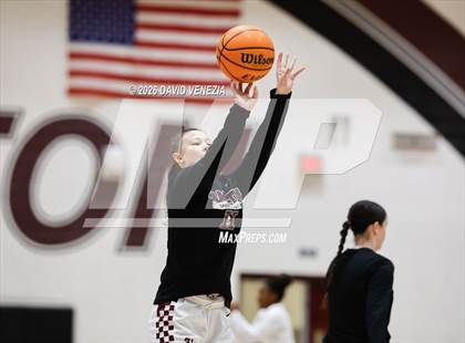 Thumbnail 2 in Perry @ Hamilton photogallery.