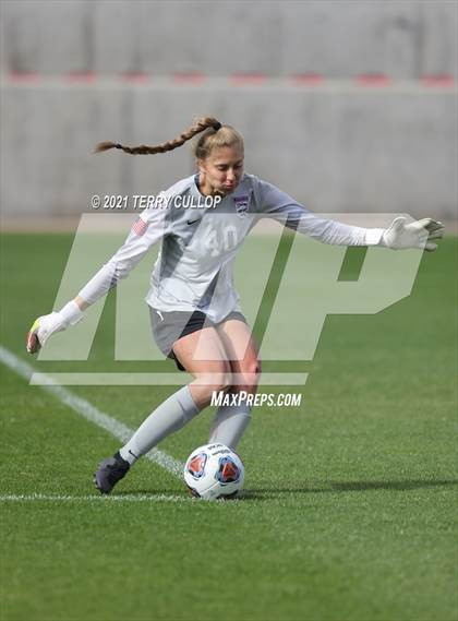 Thumbnail 1 in Skyridge vs. Riverton (UHSAA 6A Final) photogallery.