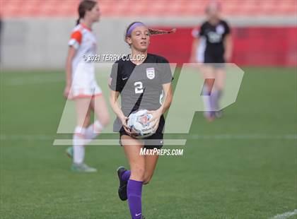 Thumbnail 3 in Skyridge vs. Riverton (UHSAA 6A Final) photogallery.