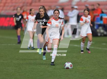 Thumbnail 2 in Skyridge vs. Riverton (UHSAA 6A Final) photogallery.