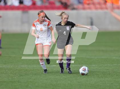 Thumbnail 2 in Skyridge vs. Riverton (UHSAA 6A Final) photogallery.