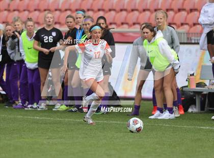 Thumbnail 3 in Skyridge vs. Riverton (UHSAA 6A Final) photogallery.