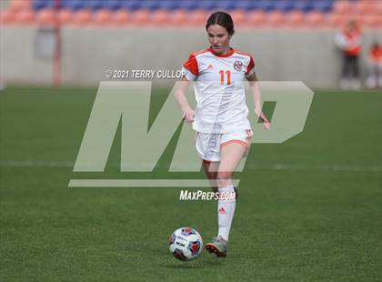 Thumbnail 1 in Skyridge vs. Riverton (UHSAA 6A Final) photogallery.