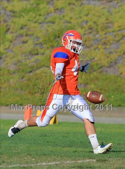 Thumbnail 3 in Coronado @ Clairemont photogallery.