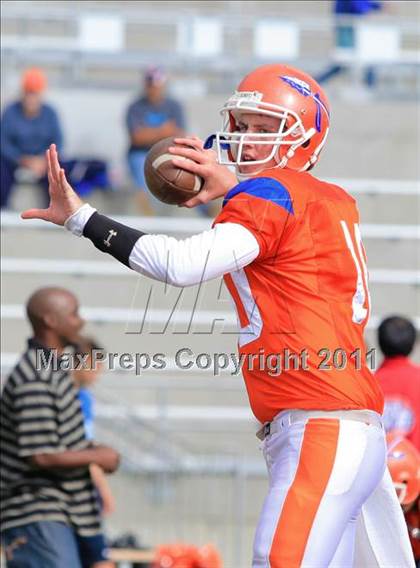 Thumbnail 2 in Coronado @ Clairemont photogallery.