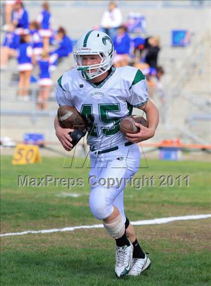 Thumbnail 3 in Coronado @ Clairemont photogallery.