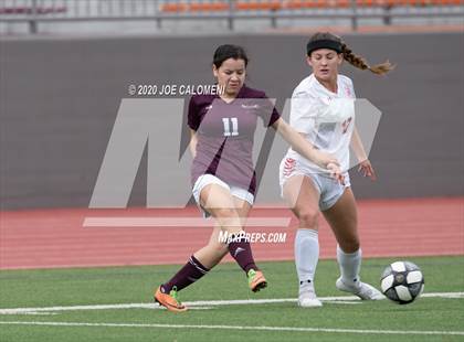 Thumbnail 1 in Lee [Robert E.] vs Highlands (SAISD Tournament) photogallery.