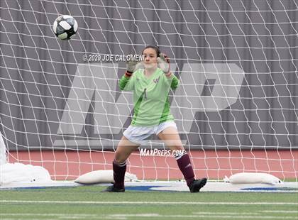 Thumbnail 1 in Lee [Robert E.] vs Highlands (SAISD Tournament) photogallery.