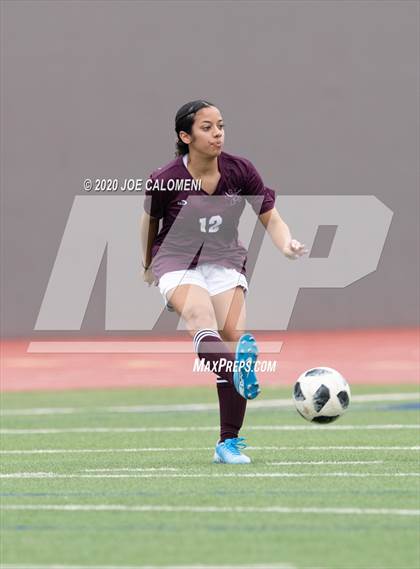 Thumbnail 3 in Lee [Robert E.] vs Highlands (SAISD Tournament) photogallery.