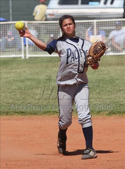 Thumbnail 2 in Pacifica vs. Mountain Pointe (MaxPreps Tournament of Champions) photogallery.