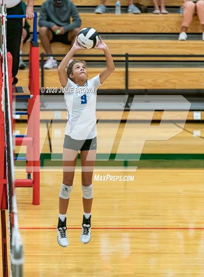 Thumbnail 1 in Hamilton Southeastern @ Lawrence North photogallery.