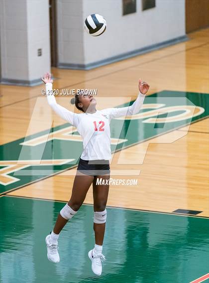 Thumbnail 1 in Hamilton Southeastern @ Lawrence North photogallery.