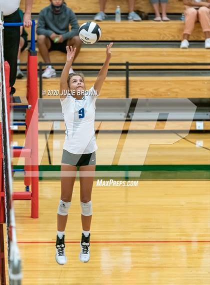 Thumbnail 2 in Hamilton Southeastern @ Lawrence North photogallery.