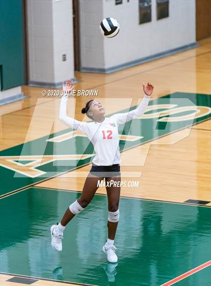 Thumbnail 3 in Hamilton Southeastern @ Lawrence North photogallery.