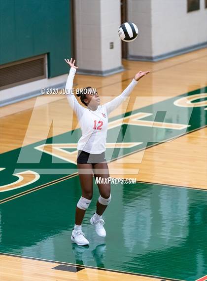 Thumbnail 3 in Hamilton Southeastern @ Lawrence North photogallery.