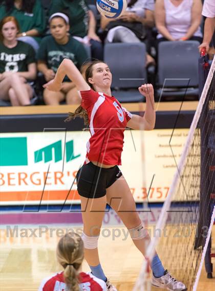 Thumbnail 3 in Incarnate Word @ Antonian Prep photogallery.