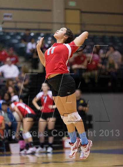 Thumbnail 1 in Incarnate Word @ Antonian Prep photogallery.