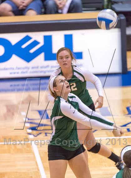 Thumbnail 1 in Incarnate Word @ Antonian Prep photogallery.