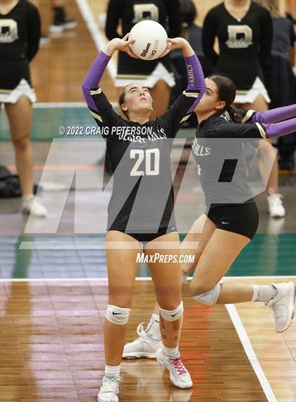 Thumbnail 3 in Desert Hills vs. Sky View (UHSAA 4A Semifinal) photogallery.