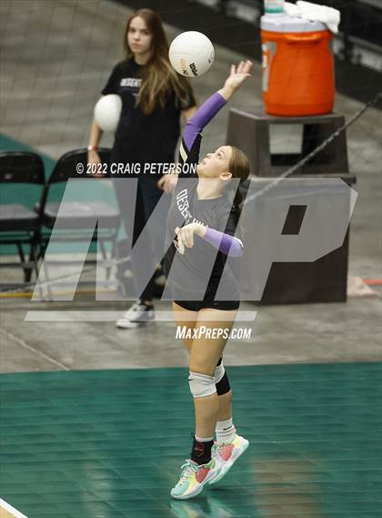 Thumbnail 2 in Desert Hills vs. Sky View (UHSAA 4A Semifinal) photogallery.