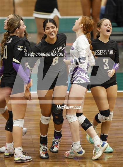 Thumbnail 3 in Desert Hills vs. Sky View (UHSAA 4A Semifinal) photogallery.