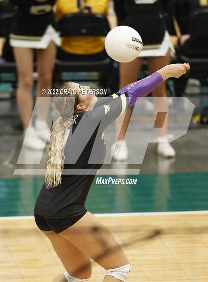 Thumbnail 3 in Desert Hills vs. Sky View (UHSAA 4A Semifinal) photogallery.