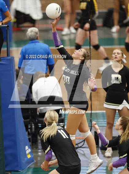 Thumbnail 2 in Desert Hills vs. Sky View (UHSAA 4A Semifinal) photogallery.